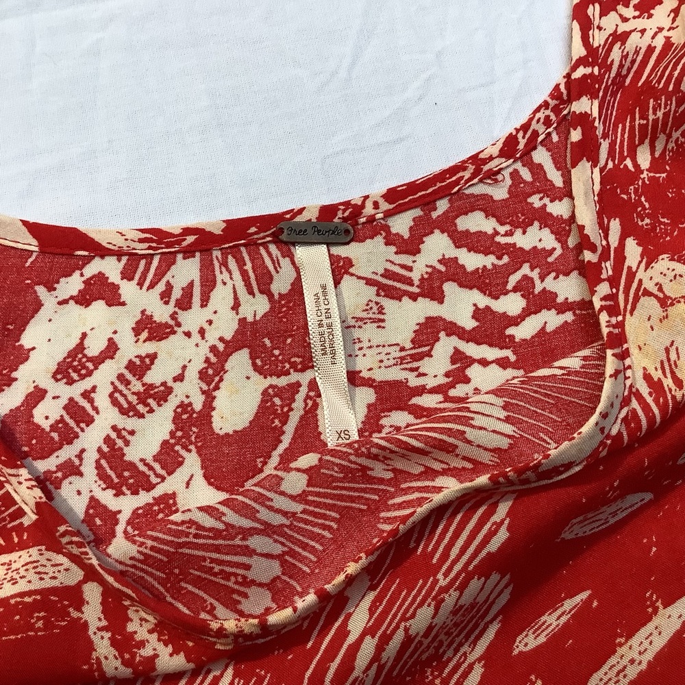 Lost in the 🔥 Free People Scoop Neck Sleeveless Beach Print Dress Red XS - Picture 11 of 14
